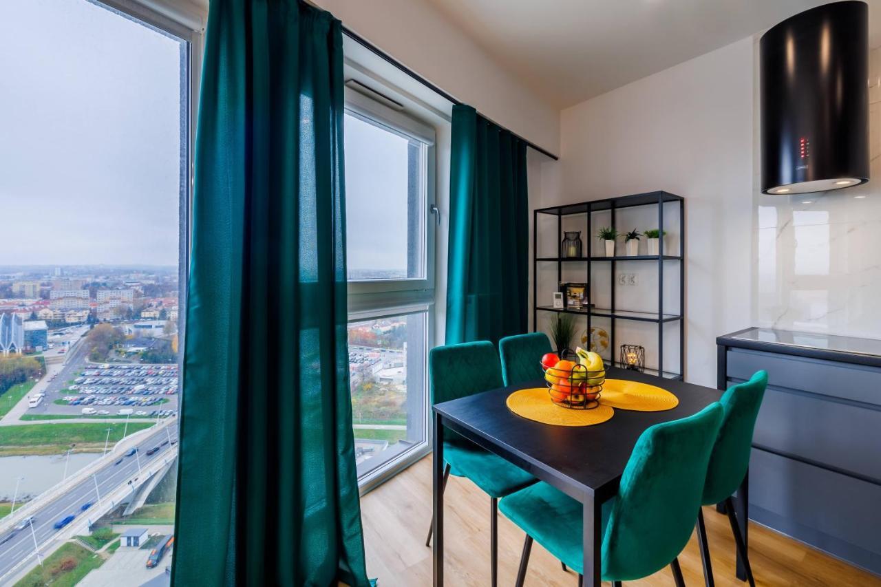 Panorama Capital Lily - 19 Pietro Rzeszow